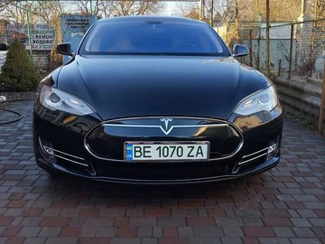 Авто Tesla Model S 2012 № 8954207