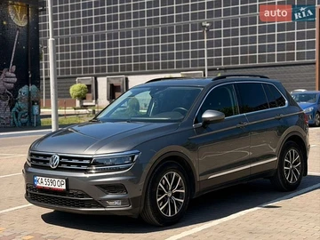 Авто Volkswagen Tiguan 2017 № 8954226
