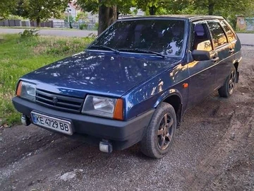 Авто ВАЗ 2109 2002 № 8954338
