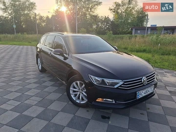 Авто Volkswagen Passat 2017 № 8954557