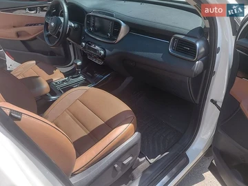 Авто KIA Sorento 2017 № 8954649