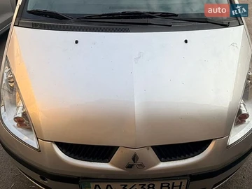 Авто Mitsubishi Colt 2005 № 8954749