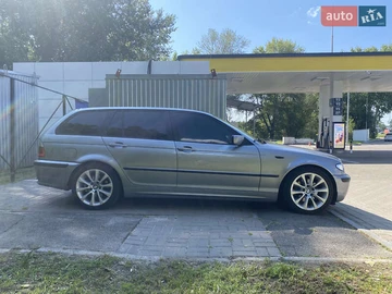 Авто BMW 3 Series 2004 № 8954833