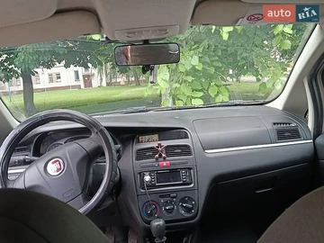 Авто Fiat Linea 2011 № 8955278