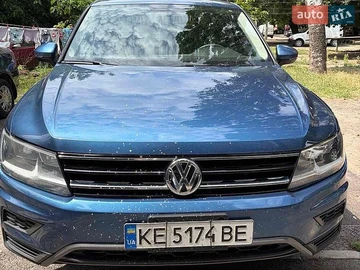 Авто Volkswagen Tiguan 2018 № 8955438