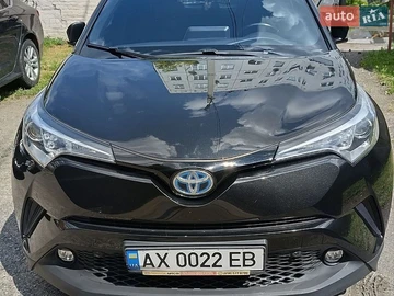 Авто Toyota C-Hr 2017 № 8955538