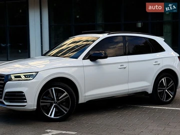 Авто Audi Q5 2017 № 8955587