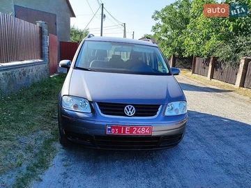 Авто Volkswagen Touran 2006 № 8955792
