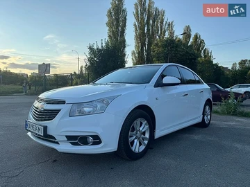 Авто Chevrolet Cruze 2013 № 8955808