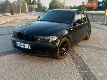 Авто BMW 1 Series 2009 № 8955814