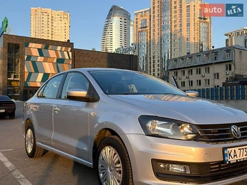 Авто Volkswagen Polo 2018 № 8955821