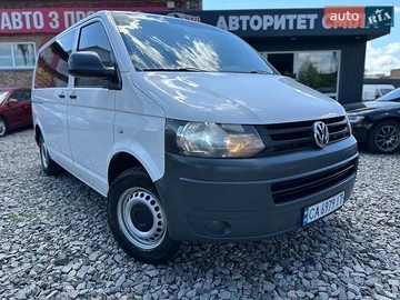 Авто Volkswagen Transporter 2010 № 8955971