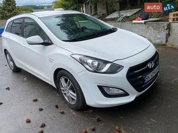 Авто Hyundai I30 2016 № 8956103