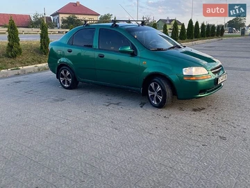 Авто Chevrolet Aveo 2005 № 8956264
