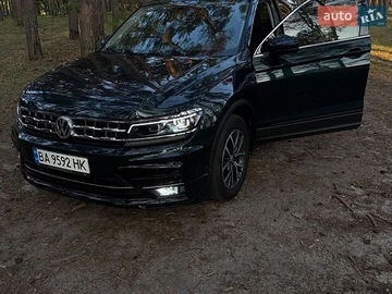 Авто Volkswagen Tiguan 2019 № 8956351