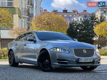 Авто Jaguar Xj 2010 № 8956451
