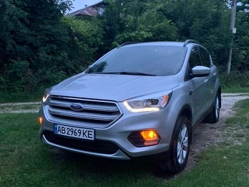 Авто Ford Escape 2016 № 8956677