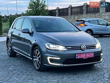 Авто Volkswagen E-Golf 2019 № 8956683
