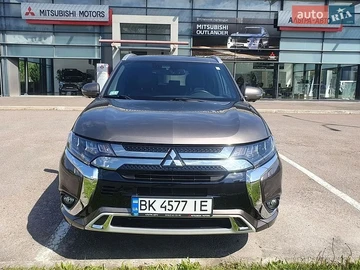 Авто Mitsubishi Outlander 2019 № 8956761