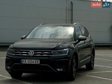 Авто Volkswagen Tiguan 2021 № 8956764