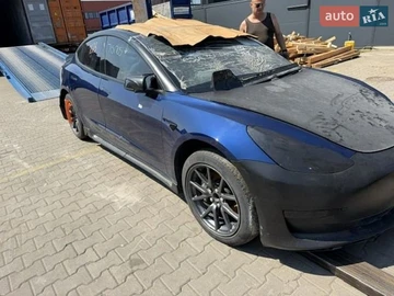 Авто Tesla Model 3 2018 № 8956841