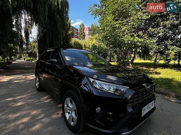 Авто Toyota Rav4 2020 № 8956877