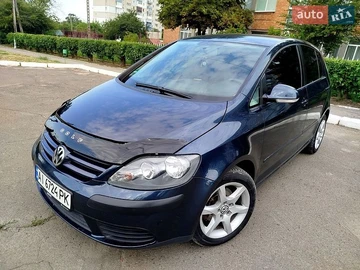 Авто Volkswagen Golf Plus 2008 № 8957047