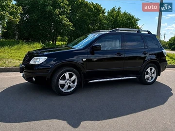 Авто Mitsubishi Outlander 2005 № 8957115