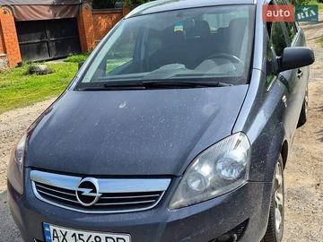 Авто Opel Zafira 2010 № 8957117