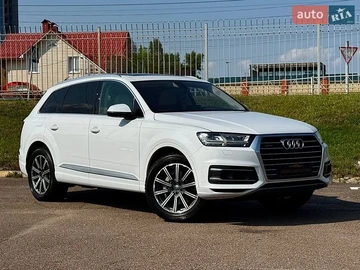 Авто Audi Q7 2016 № 8957231