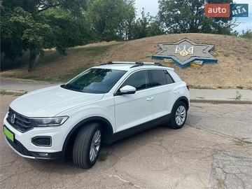 Авто Volkswagen T-Roc 2019 № 8957234