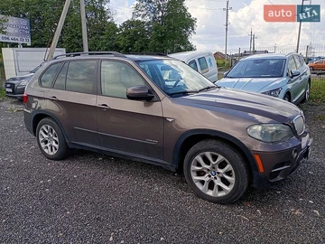 Авто BMW X5 2010 № 8957509