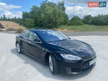 Авто Tesla Model S 2015 № 8957531