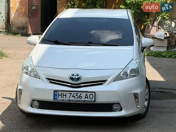 Авто Toyota Prius 2013 № 8957533