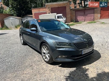 Авто Skoda Superb 2018 № 8957594
