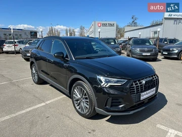 Авто Audi Q3 2021 № 8957685