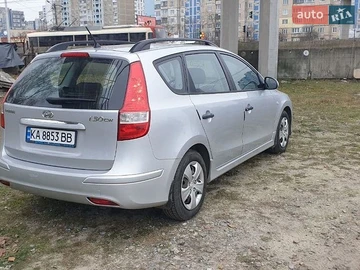 Авто Hyundai I30 2011 № 8957706