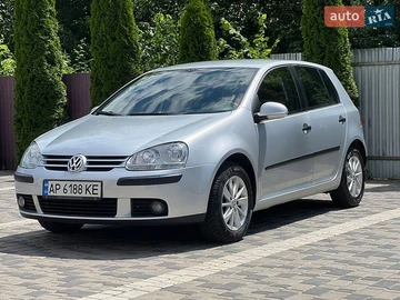 Авто Volkswagen Golf 2004 № 8957734