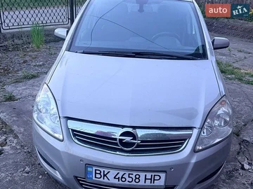 Авто Opel Zafira 2009 № 8957806