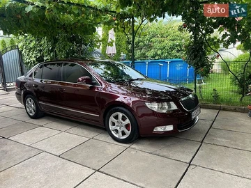 Авто Skoda Superb 2009 № 8957828