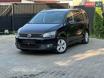 Авто Volkswagen Touran 2013 № 8957920