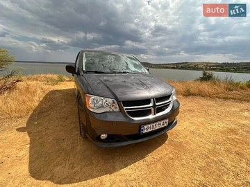 Авто Dodge Caravan 2010 № 8957922