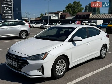 Авто Hyundai Elantra 2019 № 8957976