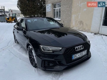 Авто Audi A4 2018 № 8958048