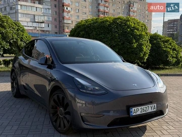 Авто Tesla Model Y 2023 № 8958084