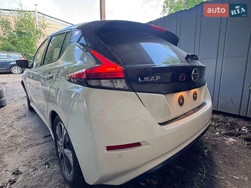 Авто Nissan Leaf 2021 № 8958436