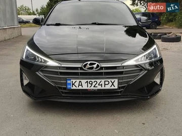 Авто Hyundai Elantra 2019 № 8958458
