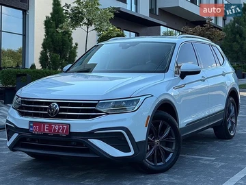Авто Volkswagen Tiguan 2022 № 8958627