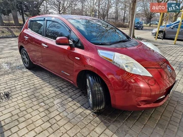 Авто Nissan Leaf 2013 № 8958821