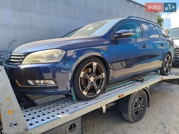 Авто Volkswagen Passat 2010 № 8958897